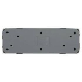 Розетка Intro Quadro 2-208-01 четырехместная с заземлением 4х2P+E, 16А-250В, IP20, открытой установки, белый ‎